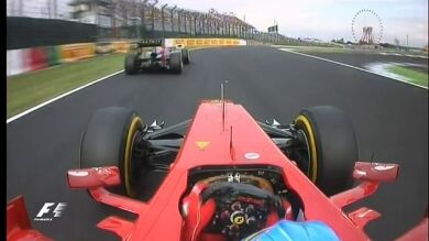 Momento de Vettel con Alonso investigado por la FIA