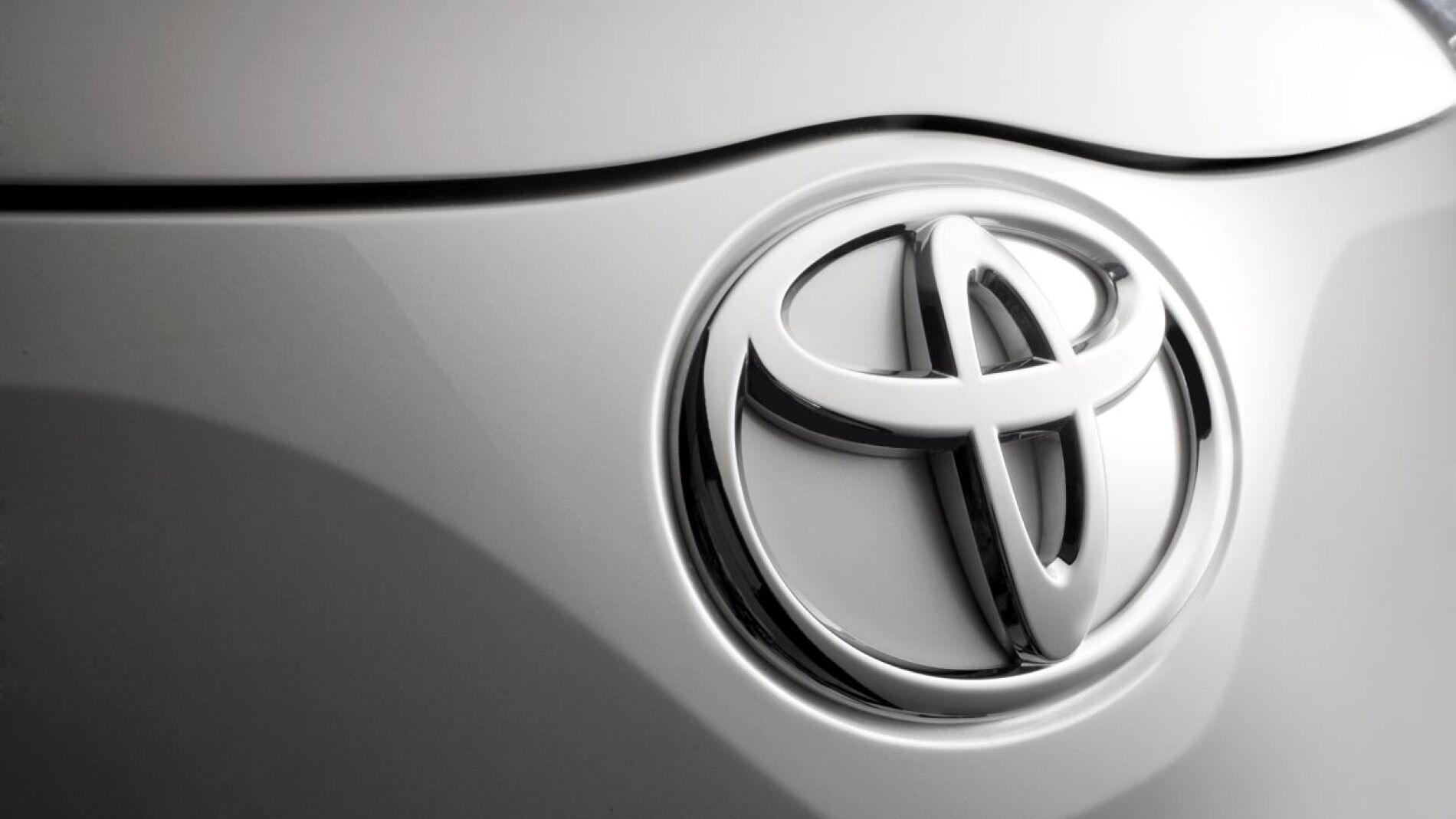 Toyota llama a revisi&oacute;n a m&aacute;s de 6 millones de veh&iacute;culos en todo el mundo