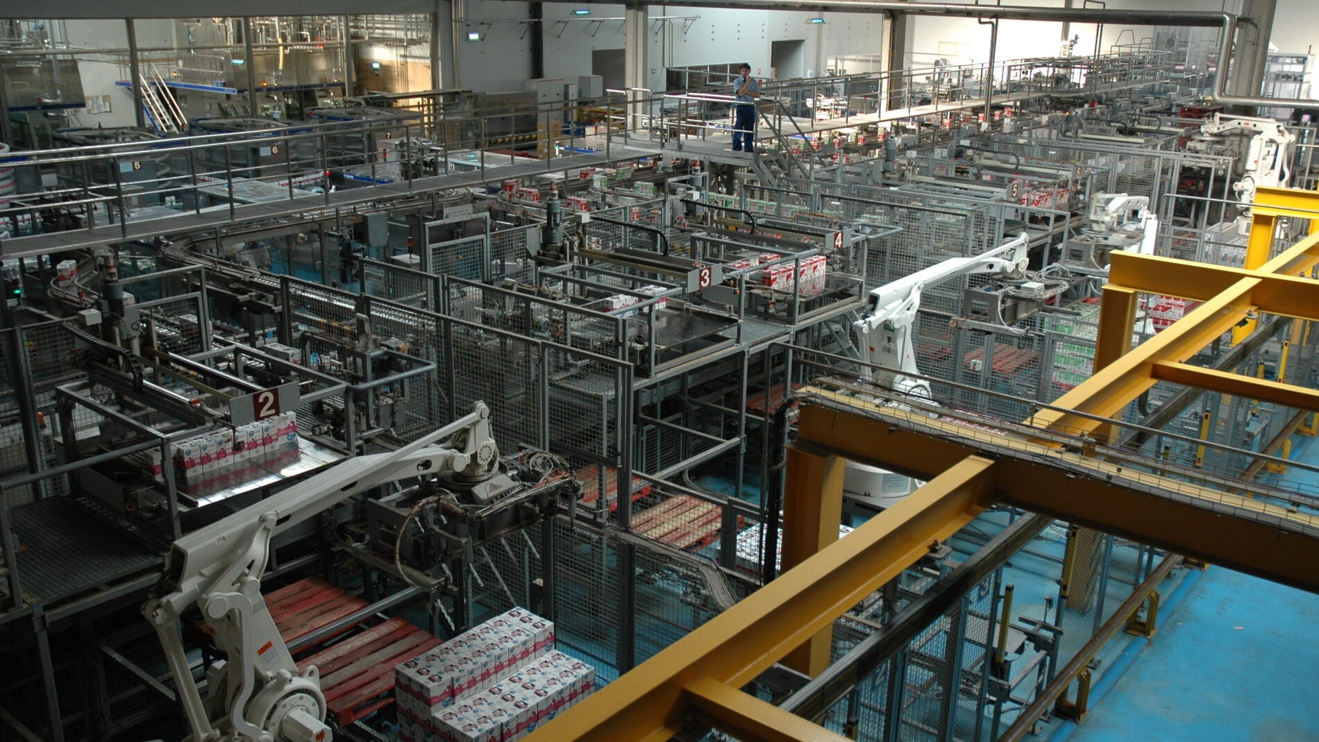 Industria rompe su racha negativa