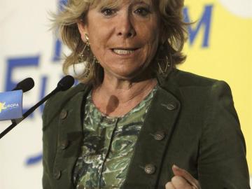 La presidenta del PP de Madrid, Esperanza Aguirre, presentó al alcalde de Alcorcón, David Pérez