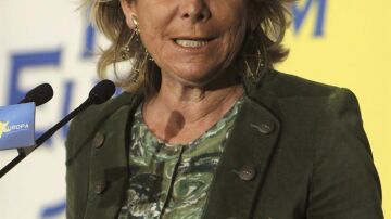 La presidenta del PP de Madrid, Esperanza Aguirre, presentó al alcalde de Alcorcón, David Pérez