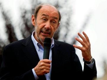 Rubalcaba en un mitin