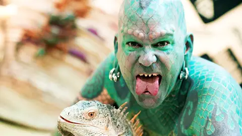 hombre lagarto hombre lagarto