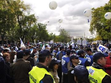 Concentración frente al Ministerio del Interior para denunciar las políticas de recorte Concentración frente al Ministerio del Interior para denunciar las políticas de recorte