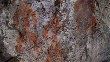 Pintura en la cercana cueva de Peña Piñera (Archivo)