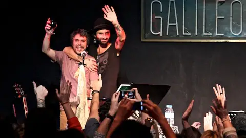 La despedida de los dos protagonistas La despedida de los dos protagonistas