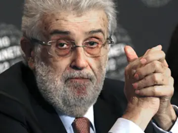 José Manuel Lara pide un esfuerzo conjunto para salir de la crisis José Manuel Lara pide un esfuerzo conjunto para salir de la crisis