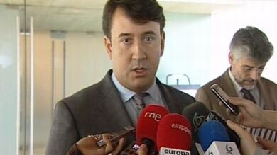 Los funcionarios de Extremadura, sin extra por el error de un diputado