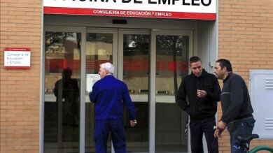Los parados podrán salir del país hasta 90 días sin perder la prestación