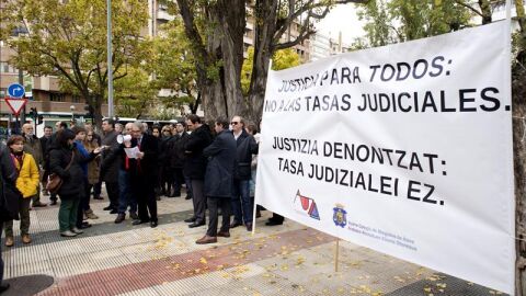 Manifestaci&oacute;n para pedir que no se apliquen la tasas judiciales
