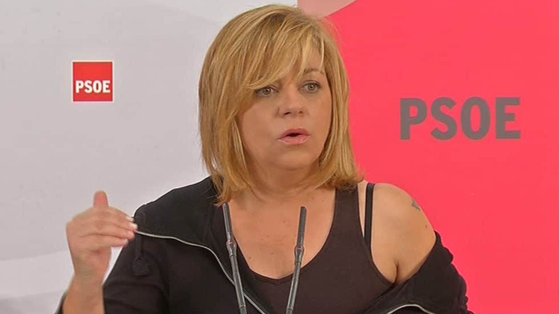 Elena Valenciano en el comit&eacute; regional del PSOE