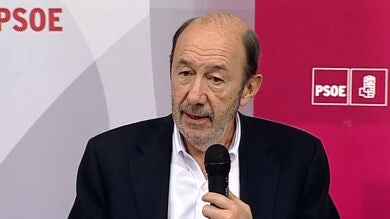 Rubalcaba acusa a Wert de hacer ideología con una ley 