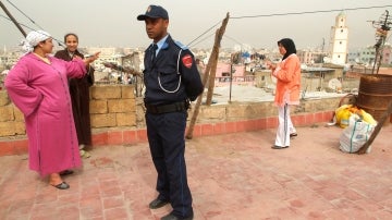 Un agente de la policía marroquí