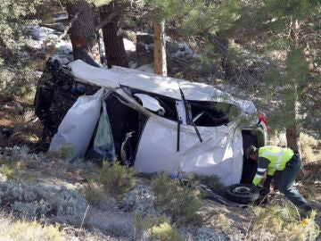 Estado en el que quedó el vehículo tras el accidente en el que dos personas han fallecido en Granada