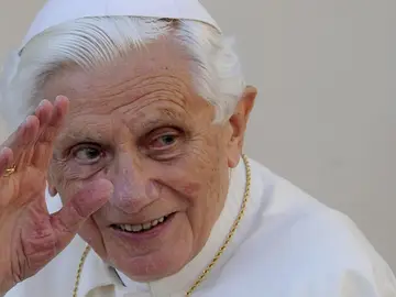 Benedicto XVI desembarca en 'Twitter' Benedicto XVI desembarca en 'Twitter'