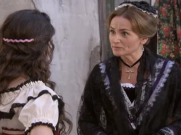 Carlota y María Carlota y María