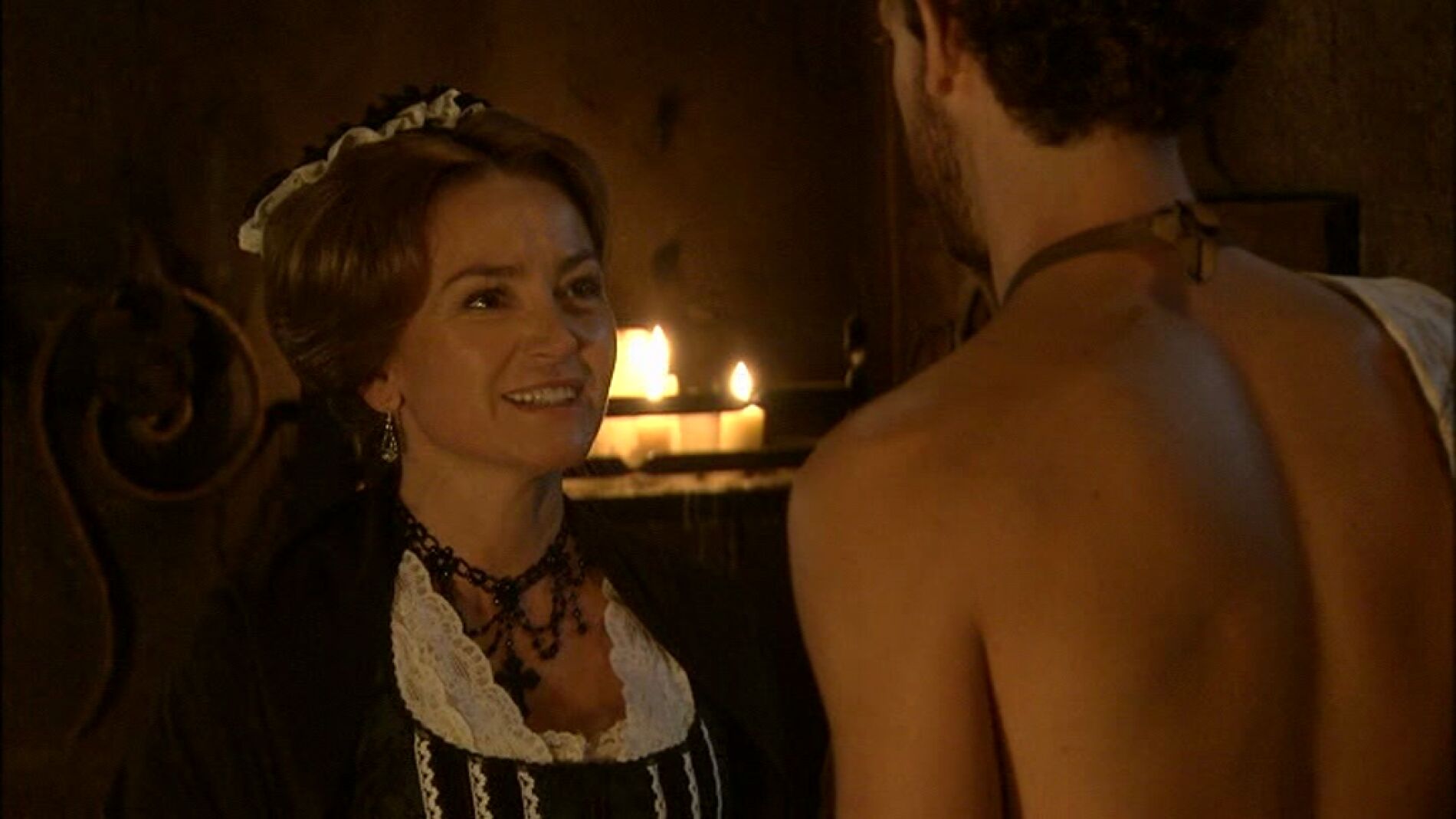 Do&ntilde;a Carlota sigue acosando a Andr&eacute;s