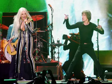 Lady gaga y Mick Jagger juntos en el escenario Lady gaga y Mick Jagger juntos en el escenario