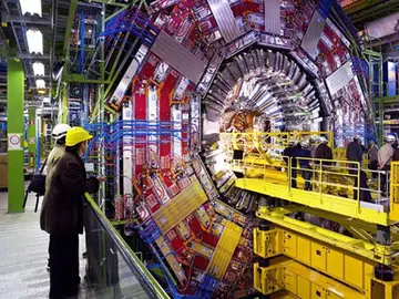 Imagen de archivo del acelerador de partículas LHC. Imagen de archivo del acelerador de partículas LHC.