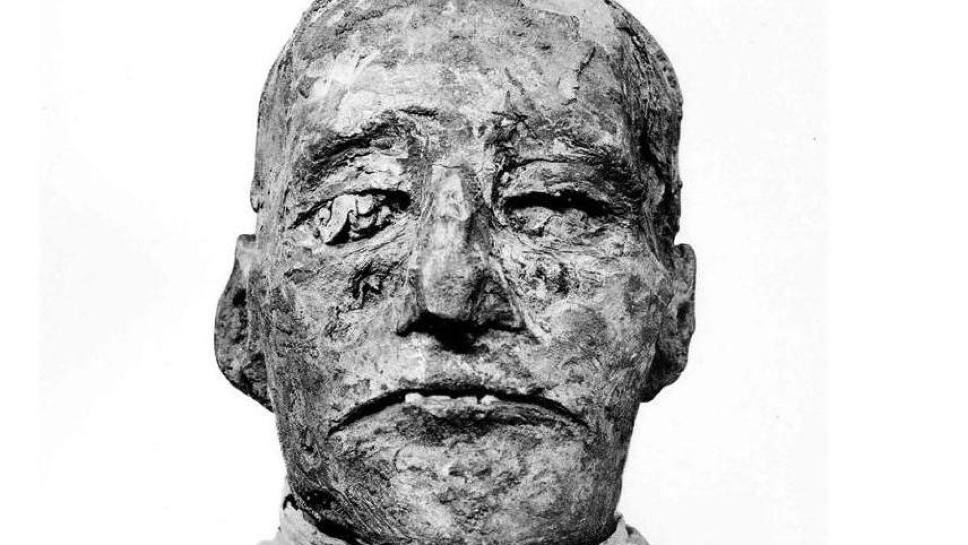 Momia de Rams&eacute;s III