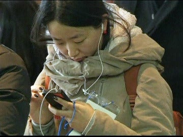 Casi tres millones de surcoreanos son adictos al móvil