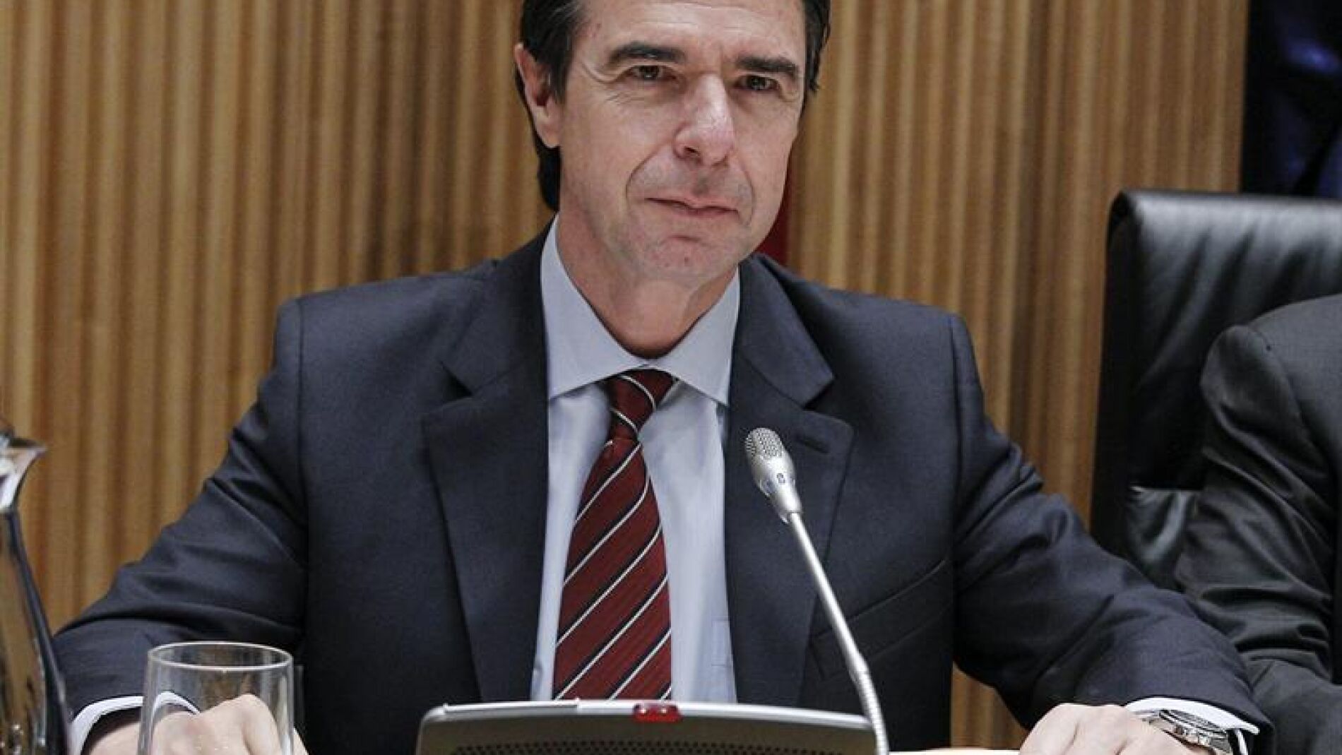 El ministro de Industria comparece en Comisi&oacute;n Parlamentaria