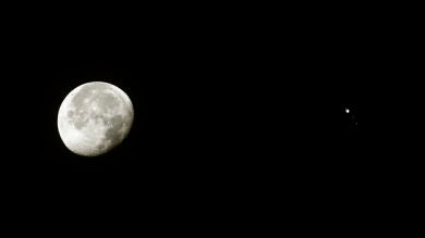 La Luna ocultará Júpiter este lunes