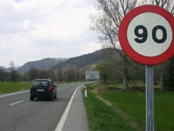 Límite de velocidad en las carreteras convencionales