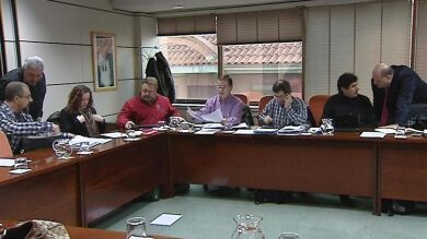 Sindicatos y Paradores cierran un acuerdo de ERE con 350 despidos y un cierre 