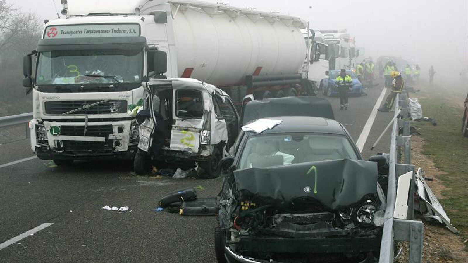 Mueren 17 personas en 14 accidentes de tráfico durante el fin de semana