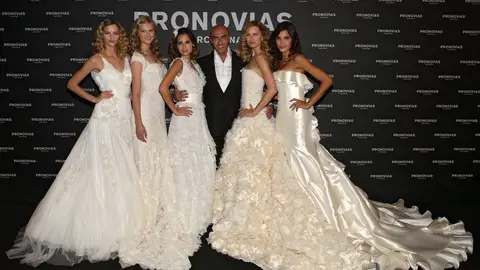 Manuel Mota durante un desfile de Pronovias Manuel Mota durante un desfile de Pronovias