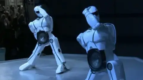 Robots bailones en la Feria CES Robots bailones en la Feria CES