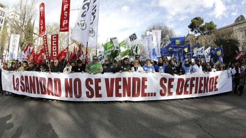 Segunda 'marea blanca' en 2013 para evitar la privatizaci&oacute;n de la sanidad