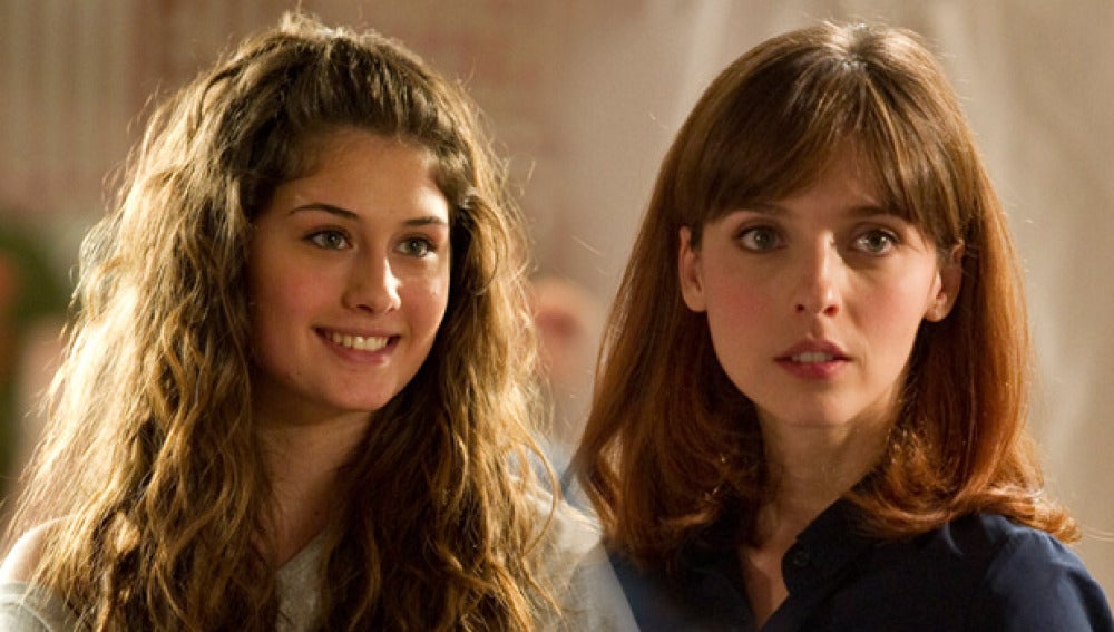 Nerea Camacho y Leticia Dolera