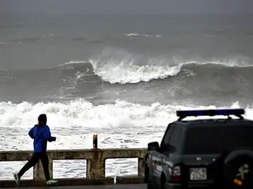 El temporal mantiene en alerta el norte peninsular El temporal mantiene en alerta el norte peninsular
