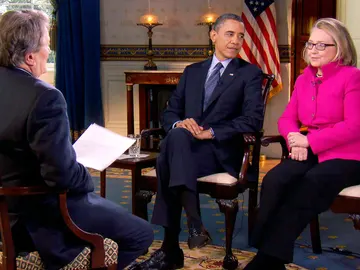 Barack Obama y HIllary Clinton en la CBS Barack Obama y HIllary Clinton en la CBS