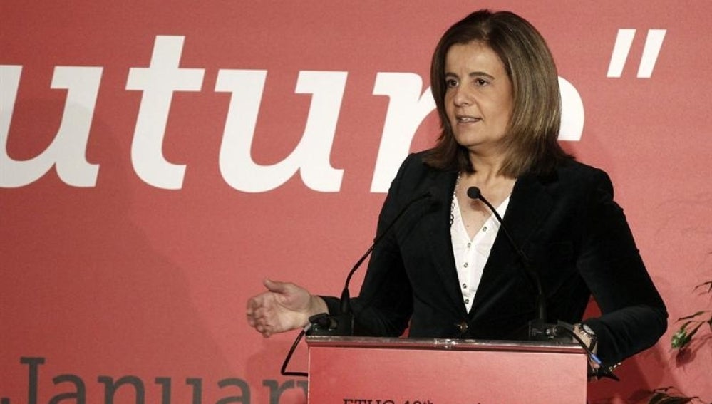Fátima Báñez durante su intervención en la cumbre con motivo del 40º aniversario de la Confederación Europea de Sindicatos (CES)