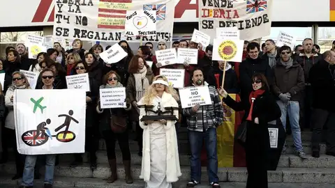 Manifestación frente a Iberia Manifestación frente a Iberia