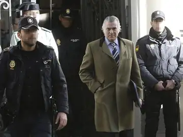 Bárcenas, a la salida de Anticorrpción Bárcenas, a la salida de Anticorrpción