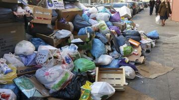 Concluye la huelga de basuras en Sevilla