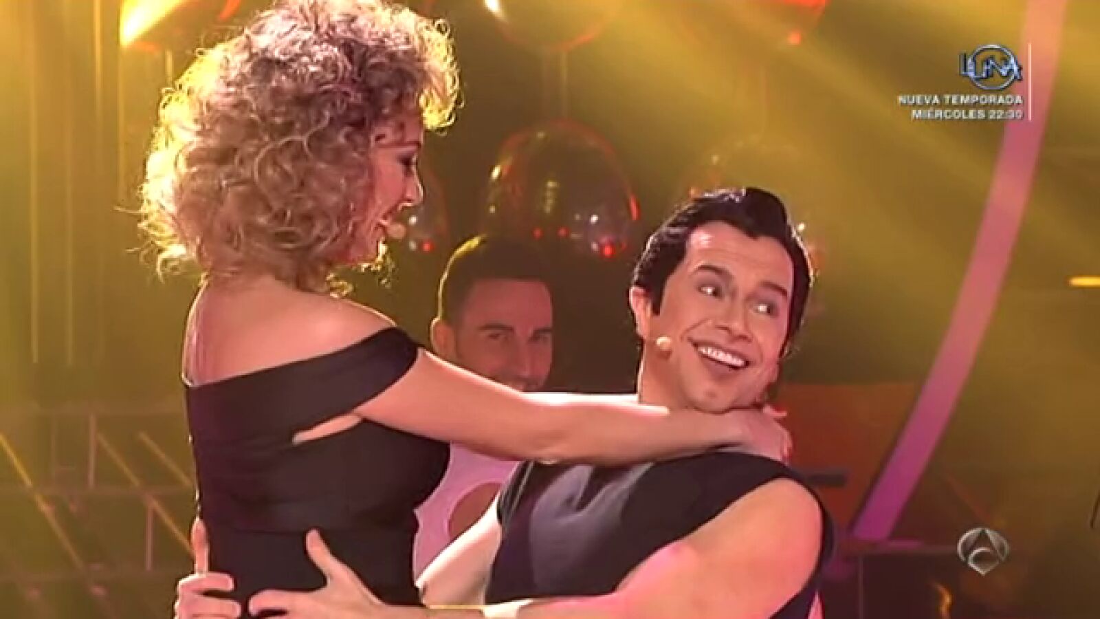 Anna Simon y Santiago Segura cantan 'You're the one that I want'