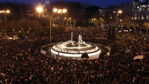 Neptuno se llena de gente