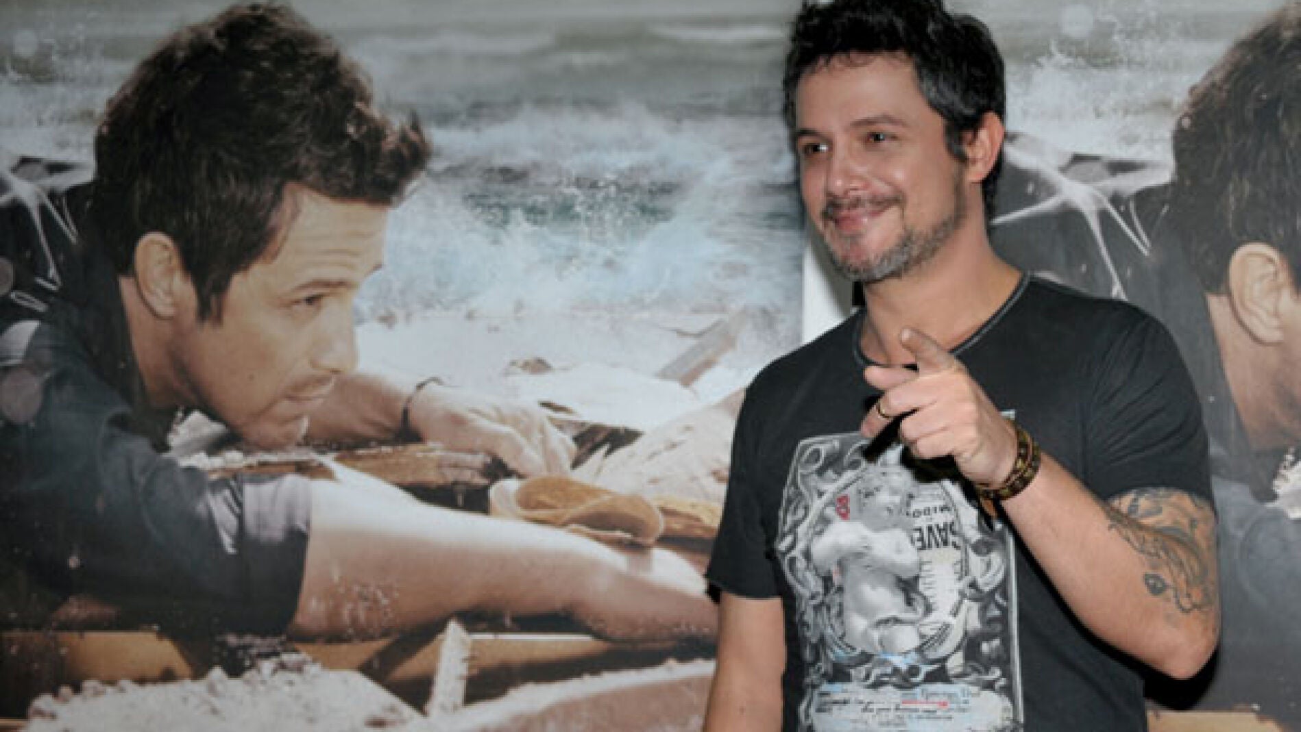 Alejandro Sanz en un acto promocional de su disco.