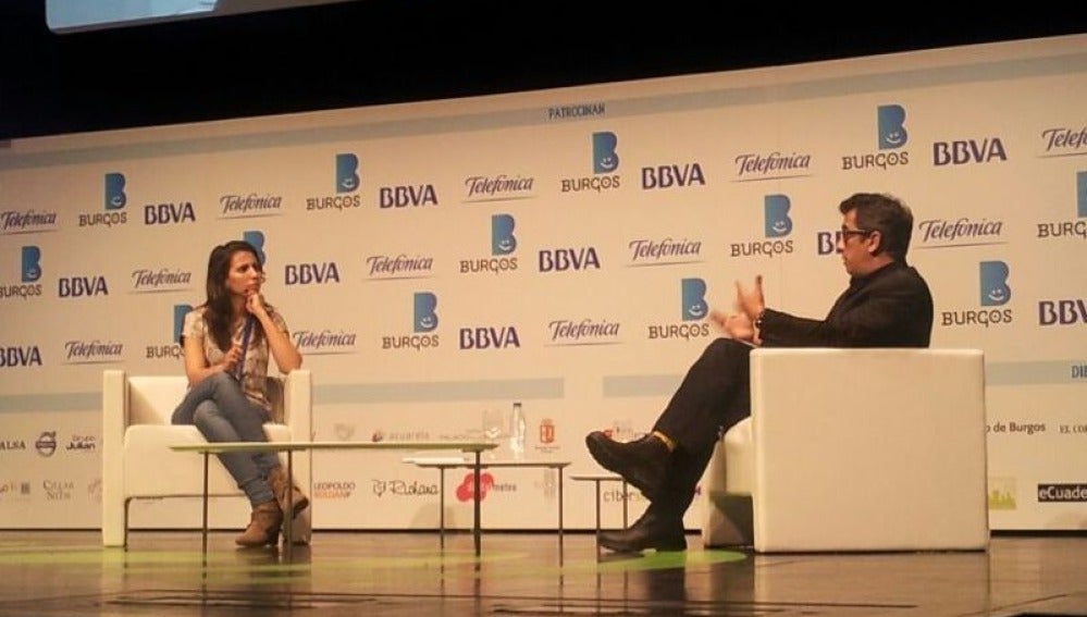 Ana Pastor y Andreu Buenafuente durante la charla en iRedes