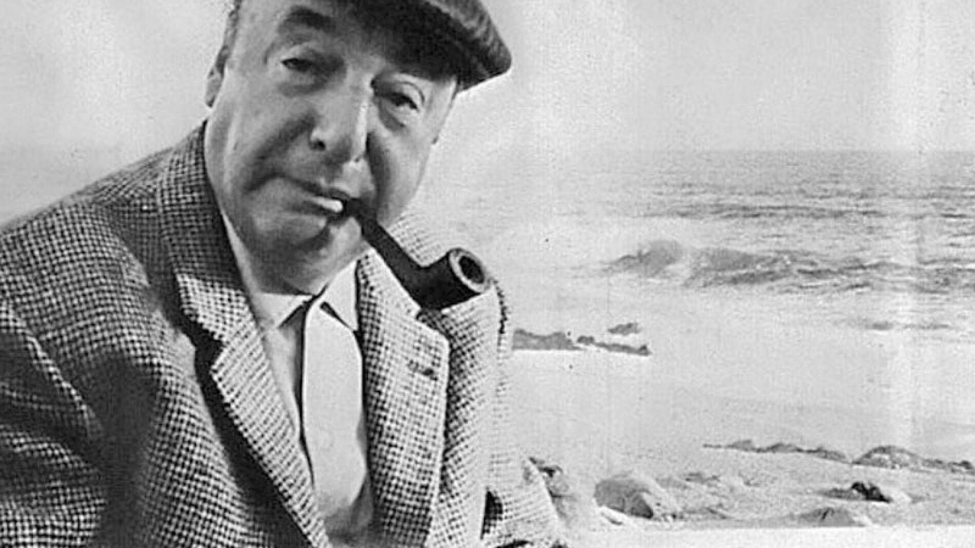 El escritor Pablo Neruda