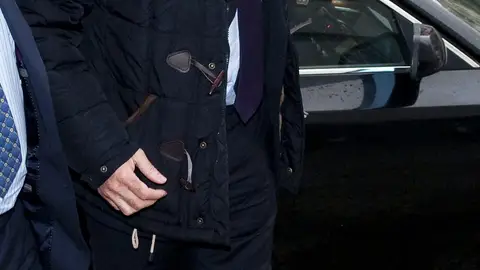 Ortega Cano, a su llegada a los juzgados Ortega Cano, a su llegada a los juzgados