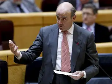 De Guindos en el Senado De Guindos en el Senado