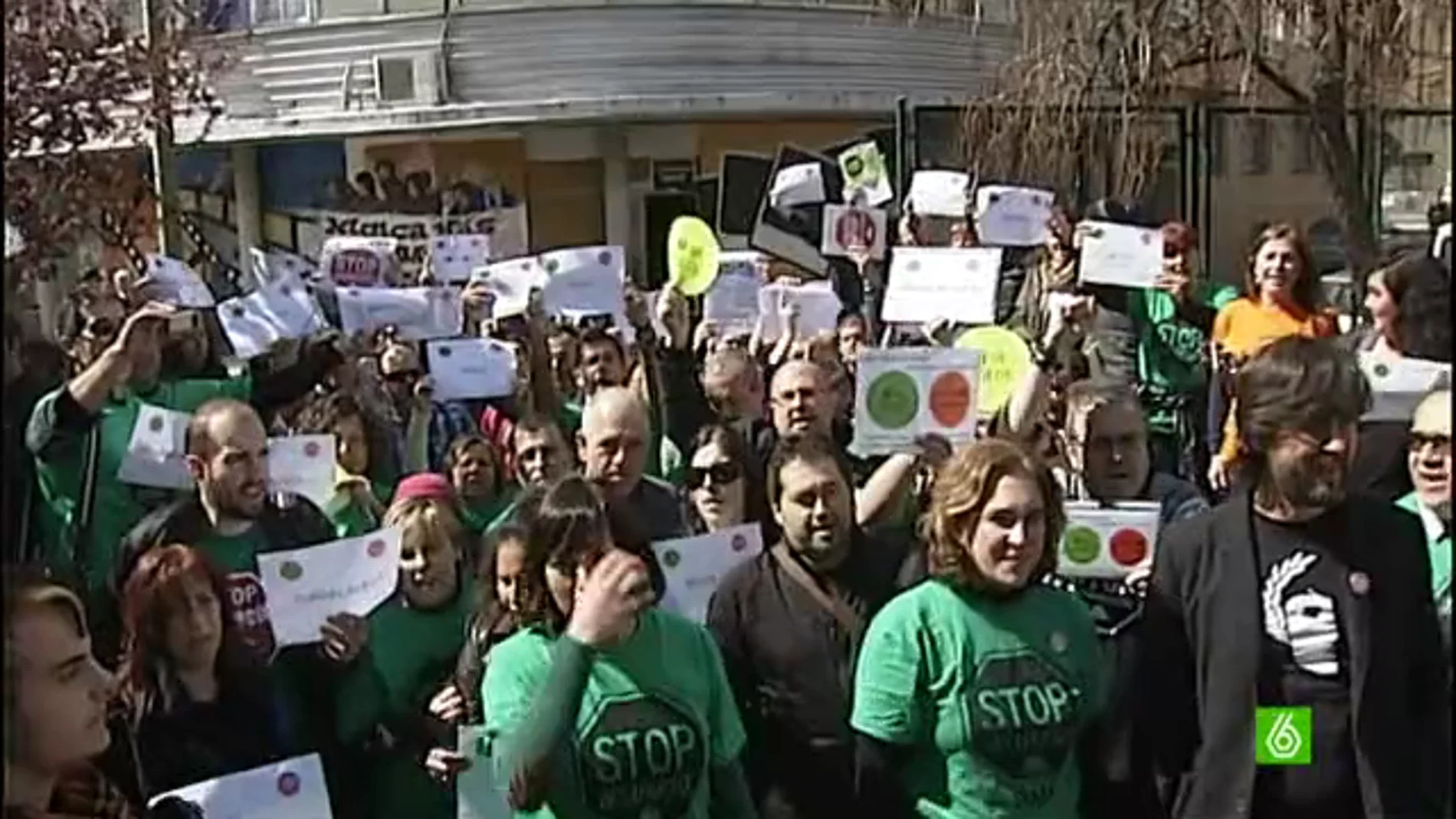 Los afectados por las hipotecas han insistido que se tratan de protestas pacificas Los afectados por las hipotecas han insistido que se tratan de protestas pacificas