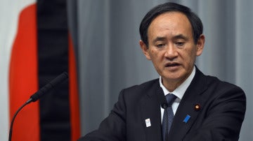El ministro portavoz del Gobierno nipón, Yoshihide Suga