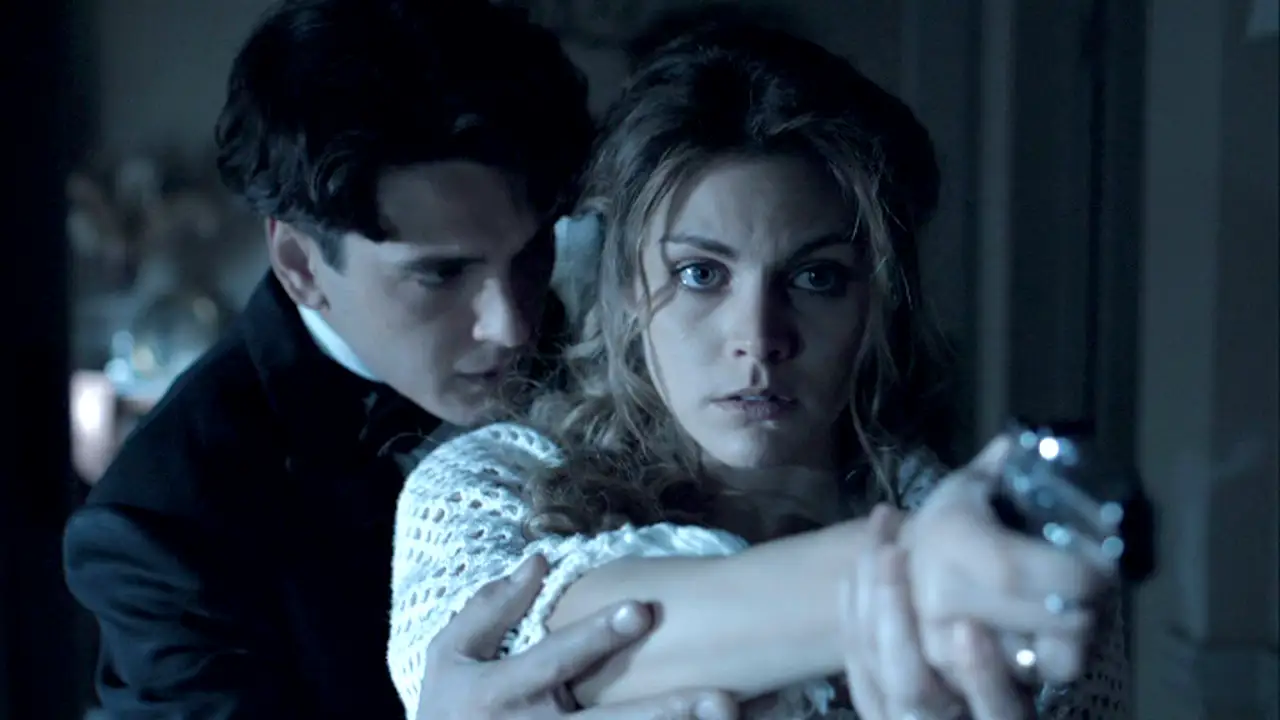 Alicia y Julio se fugan de Gran Hotel